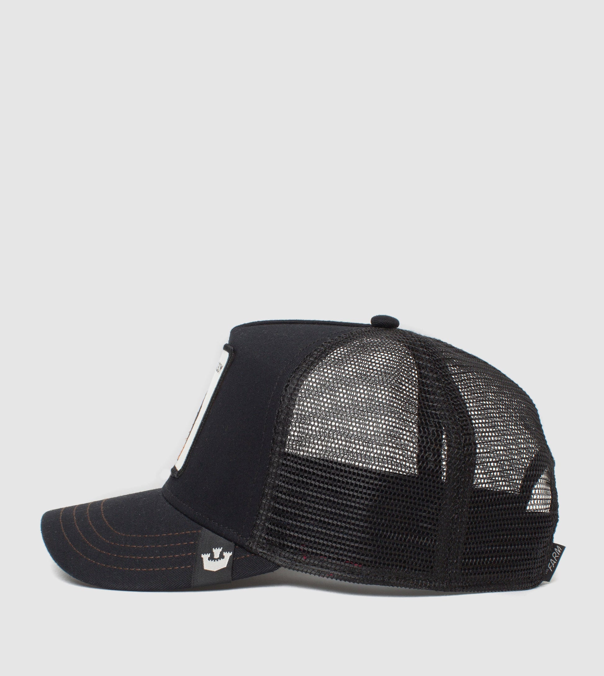 https://cdn.shopify.com/s/files/1/0697/5222/6066/deleted/files/101-0493-BLK-S01_94501aef-2c66-4e54-b1a6-289b0bd8f319.jpg?v=1760903949