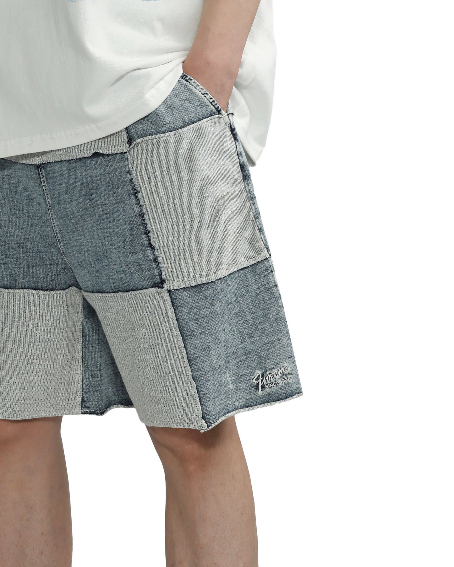 Men's Checkered Short in Light Blue