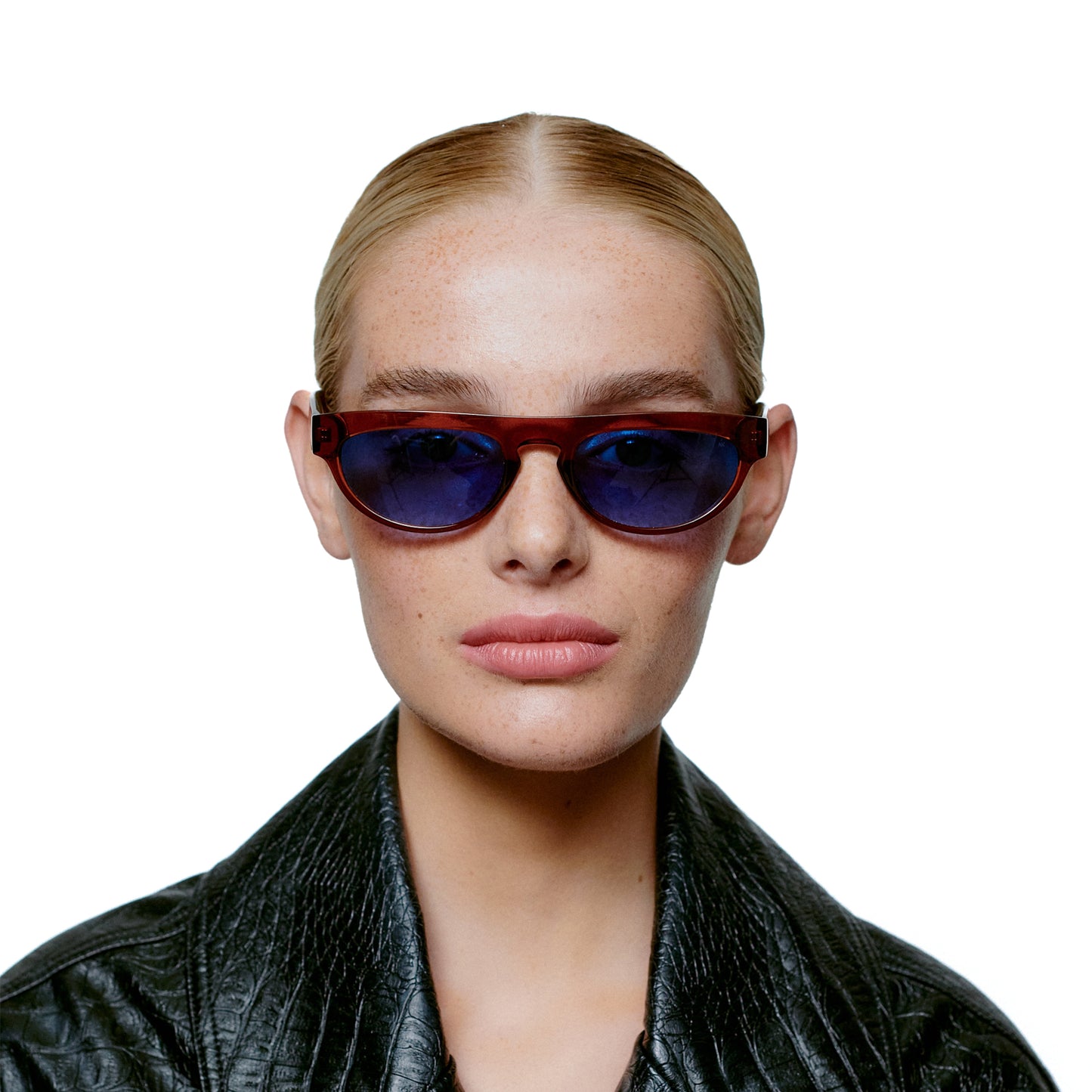 A.Kjaerbede Jake Sunglasses in Brown Transparent color