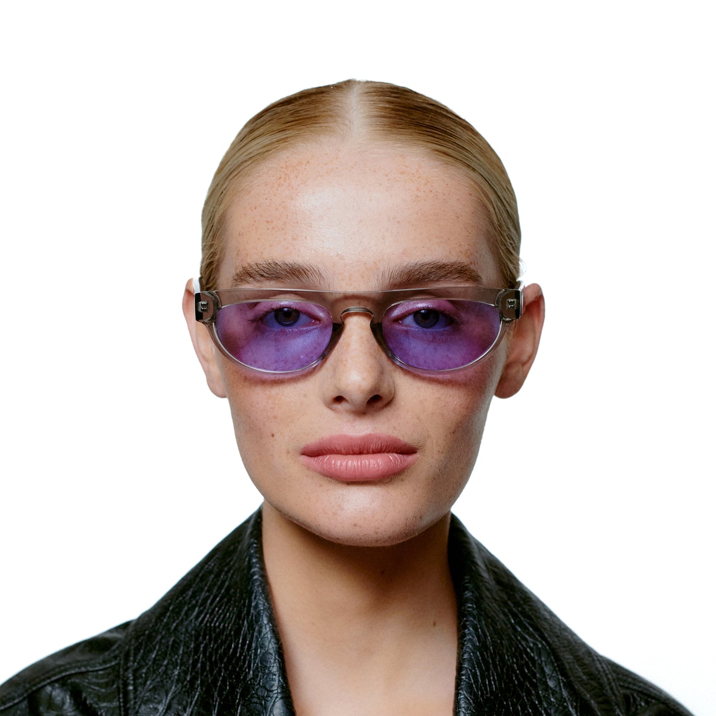 A.Kjaerbede Jake Sunglasses in Grey Transparent color