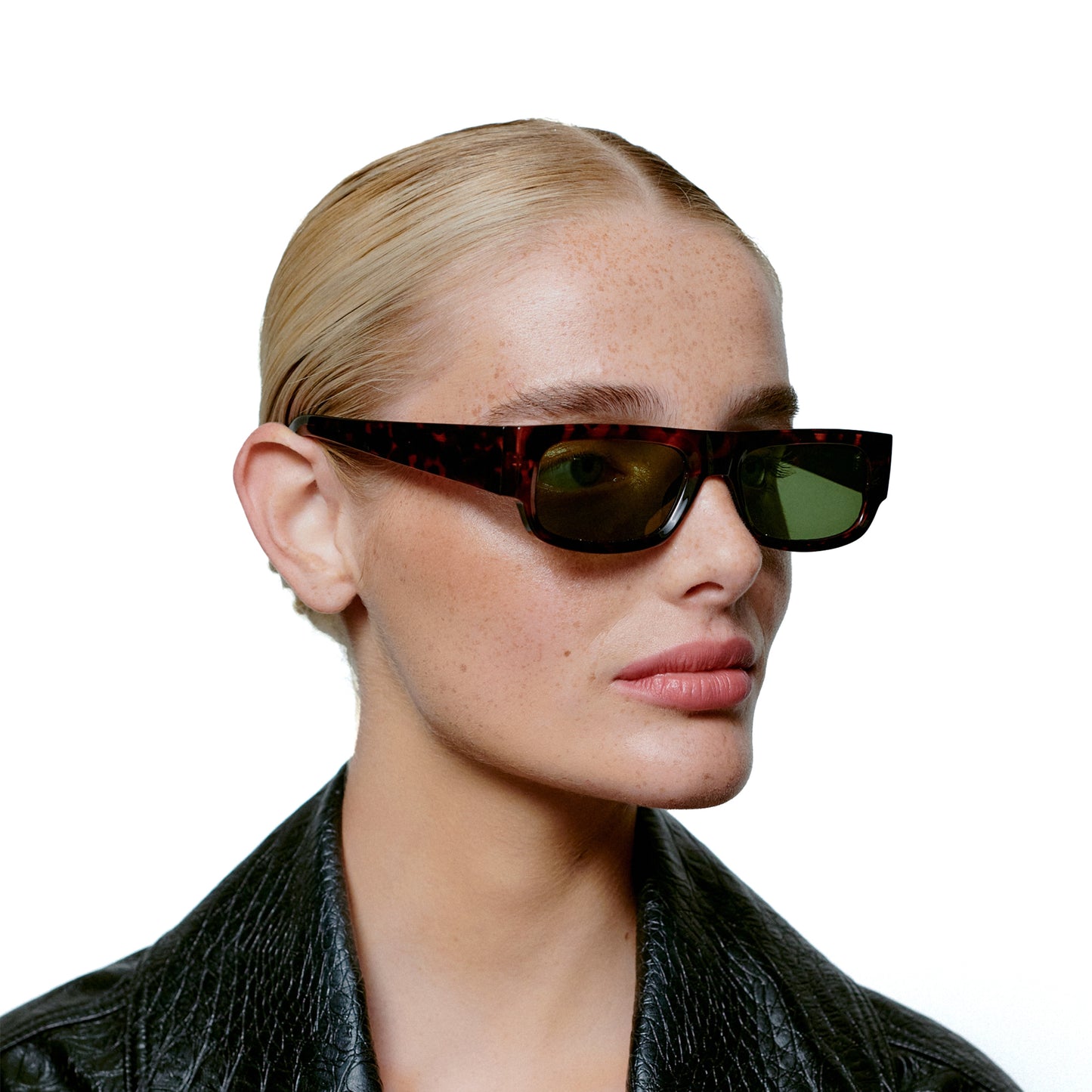 A.Kjaerbede Jean Sunglasses in Demi Tortoise color
