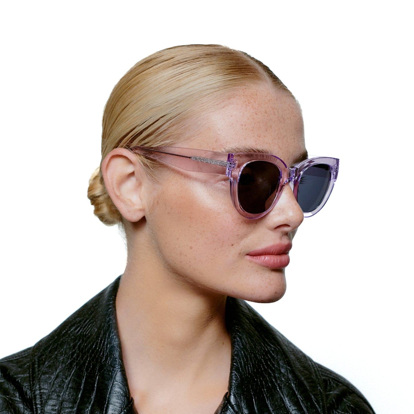 A.Kjaerbede Lilly Sunglasses in Lavender Transparent color