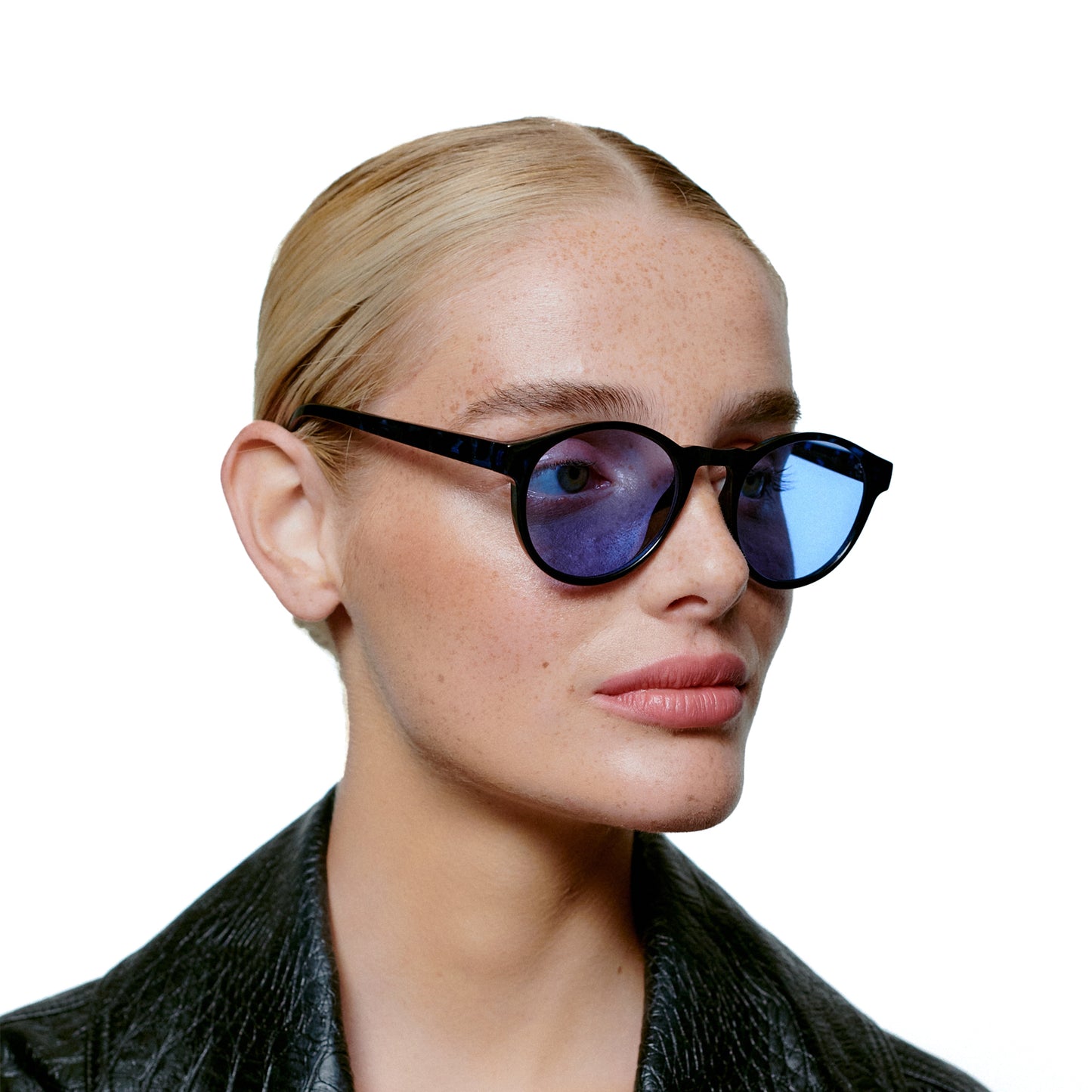 A.Kjaerbede Marvin Sunglasses in Demi Blue color