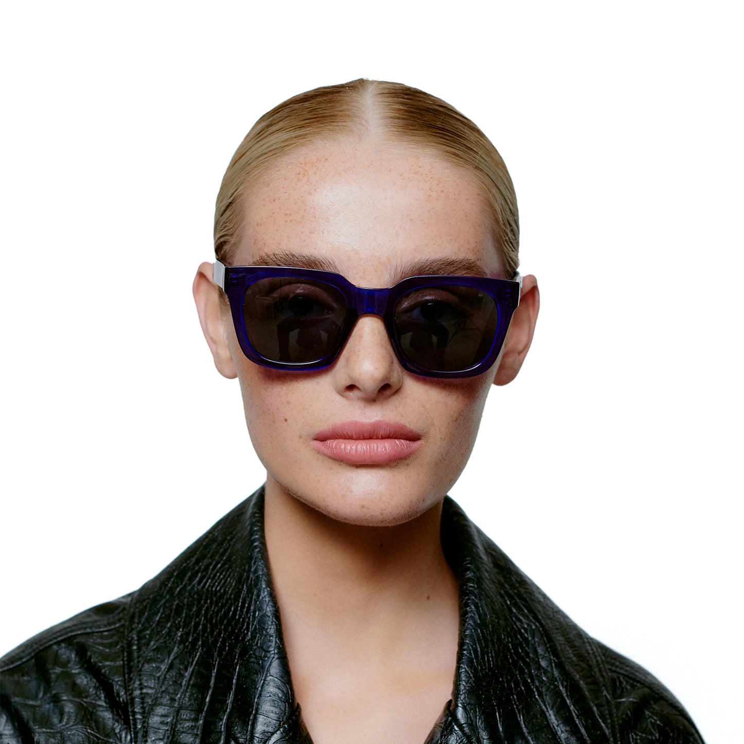 A.Kjaerbede Nancy Sunglasses in Purple Transparent color