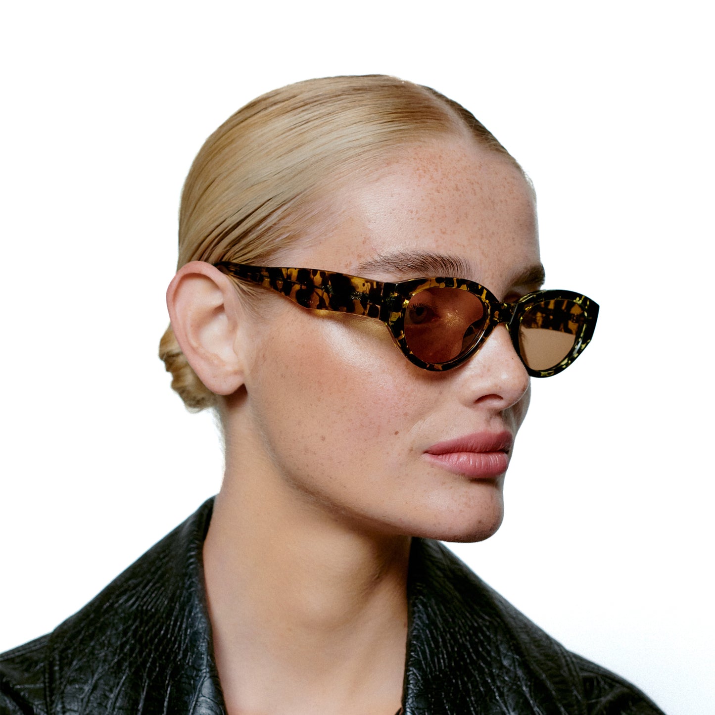 A.Kjaerbede Winnie Sunglasses in Black & Yellow Tortoise color