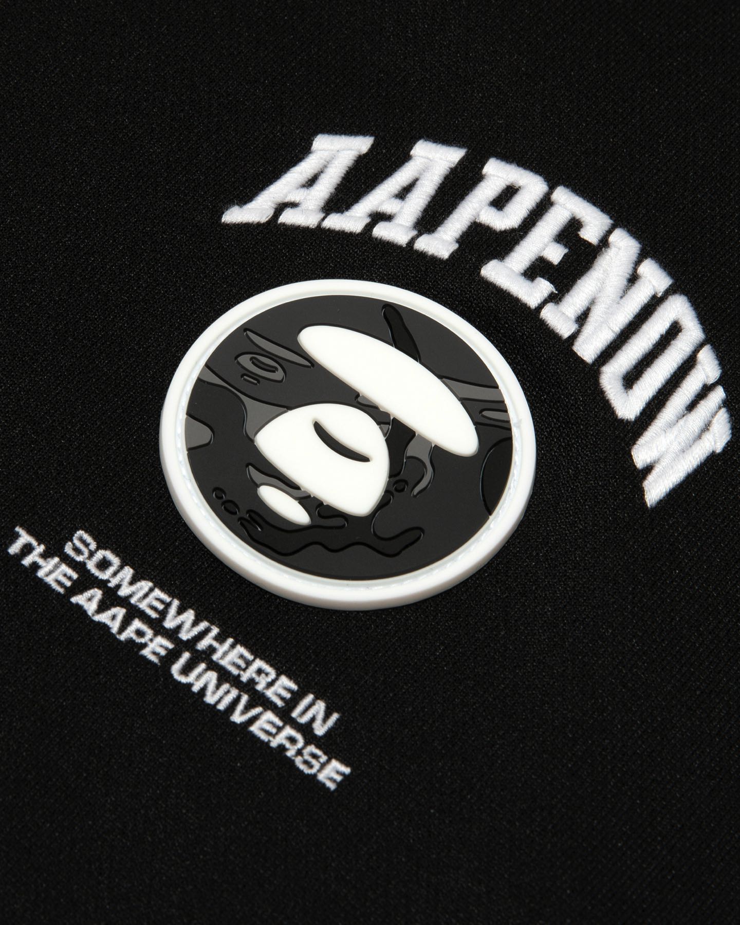 AAPE Men Zip Up Sweater in Black