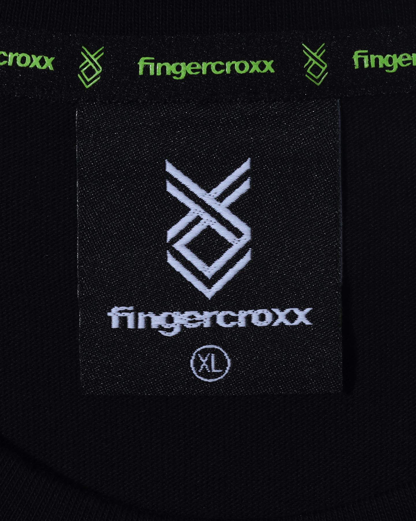 Men's - T-shirt in Black