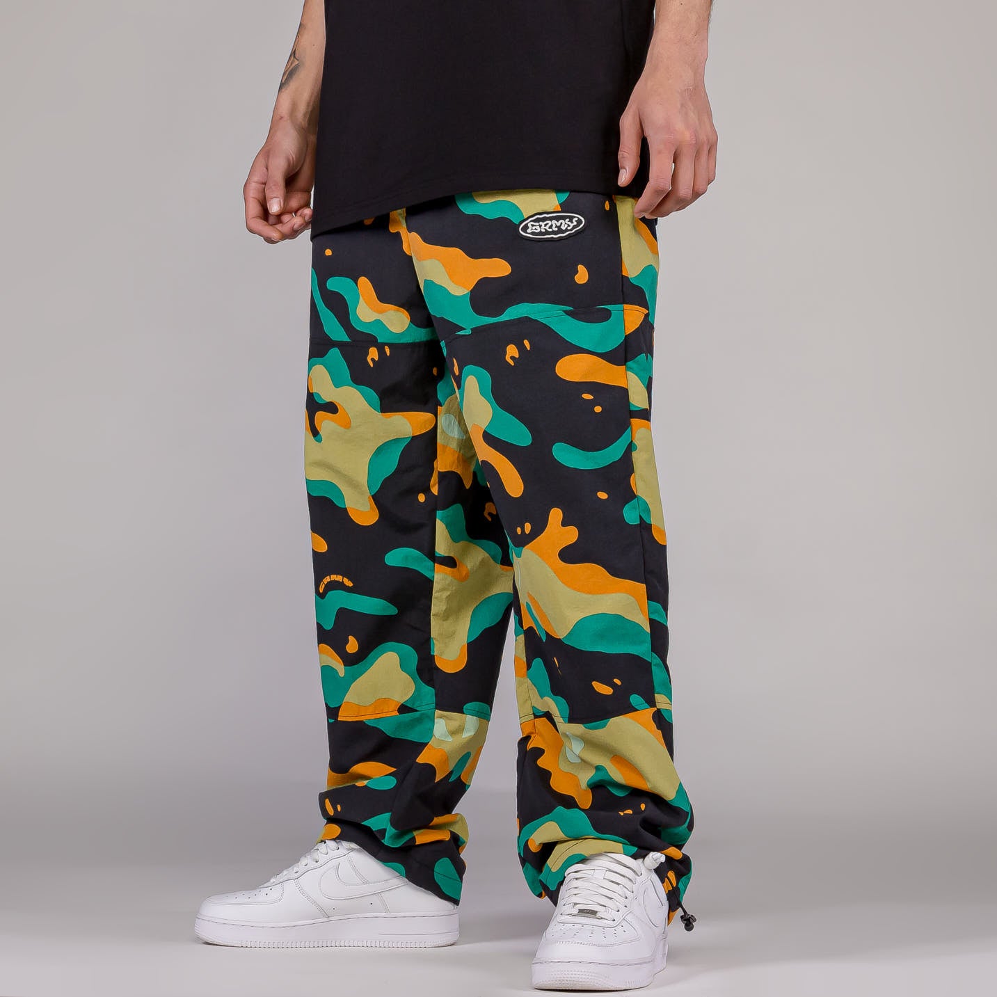 UFOLLOW Track Pants in Multicolor