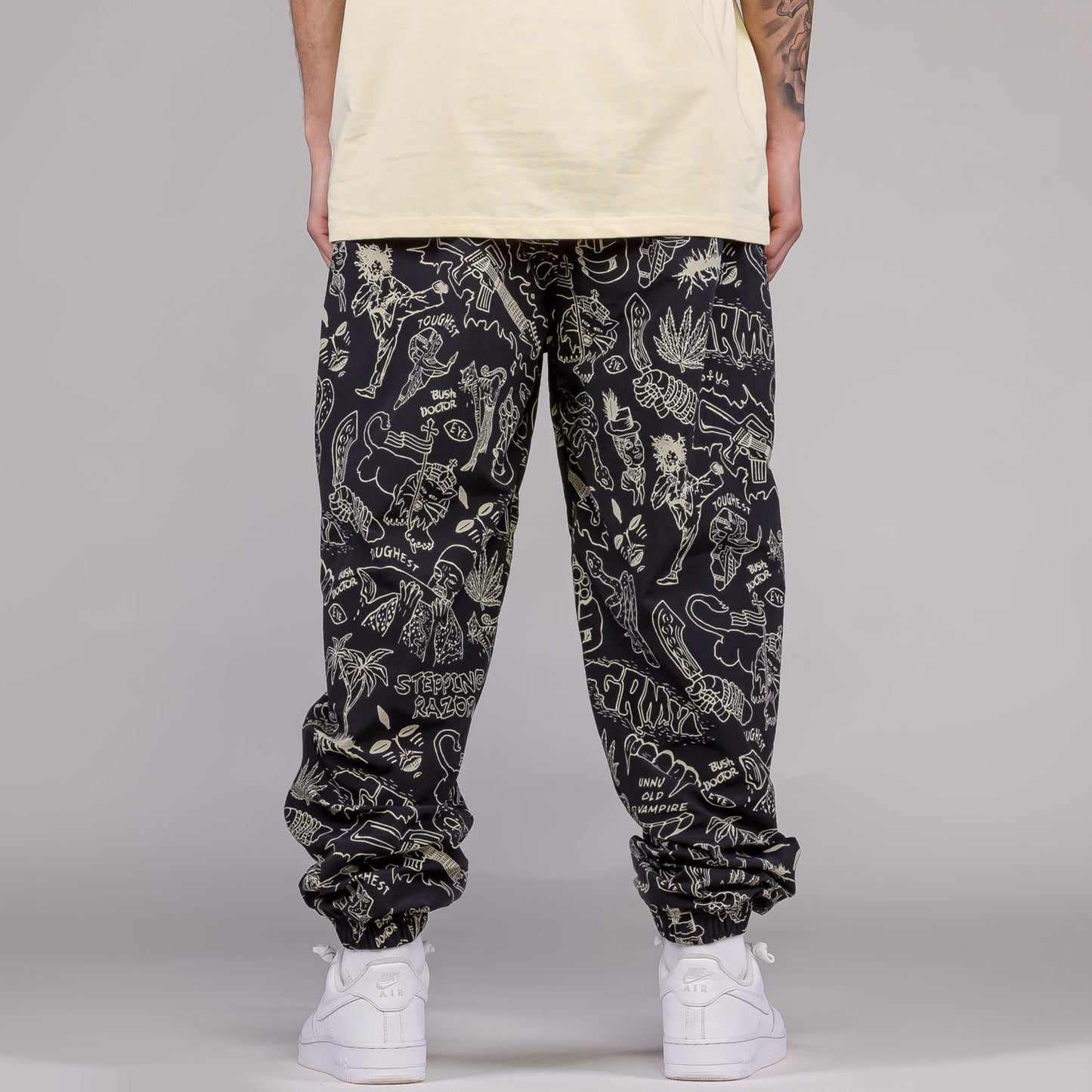 Men The Toughest Track Pants in Black