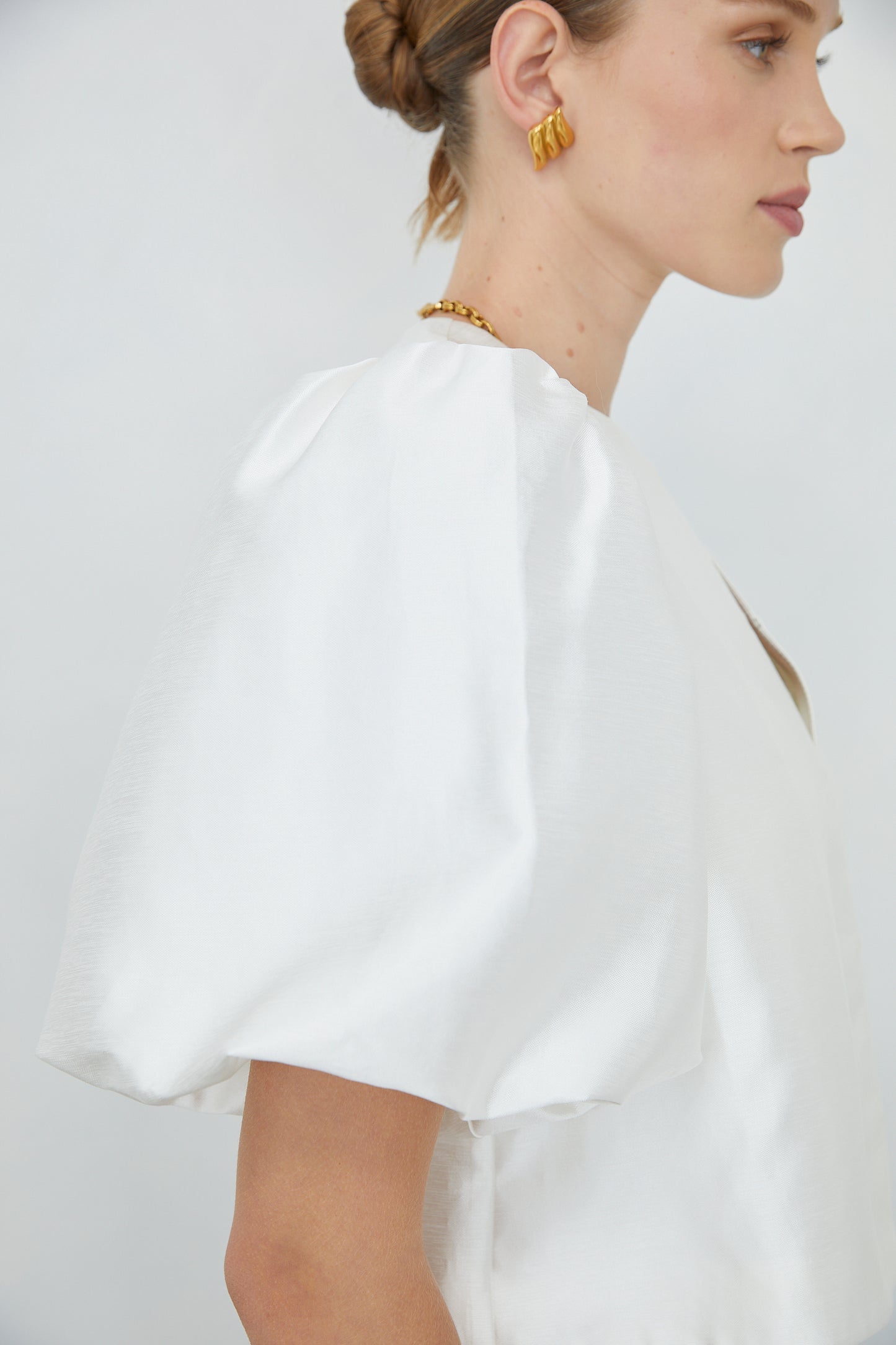 Lunara White Puff Sleeve Cropped Jacket