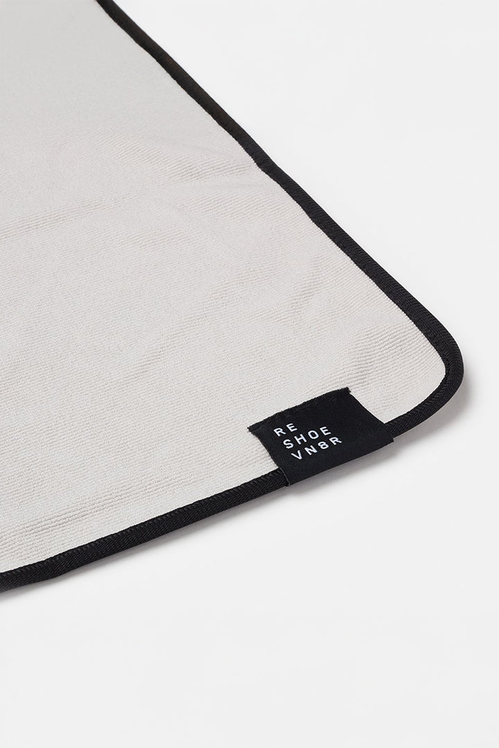 Reshoevn8r Premium Microfiber Towel