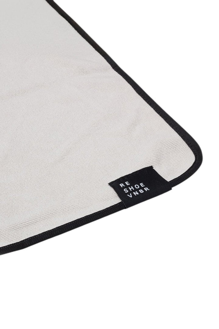 Reshoevn8r Premium Microfiber Towel
