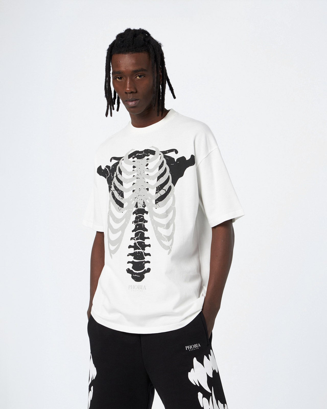 Men Black Skeleton Print T-shirt in White