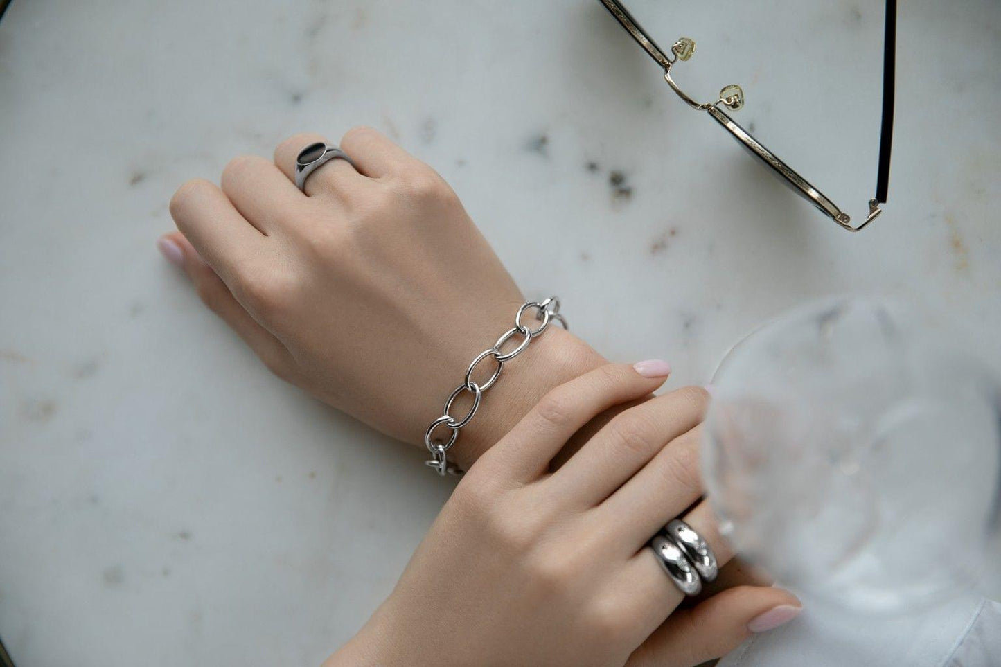 Hollow tube bracelet