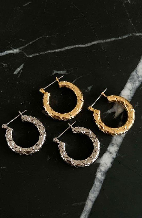 Quilted Baby Amalfi Hoops-Gold