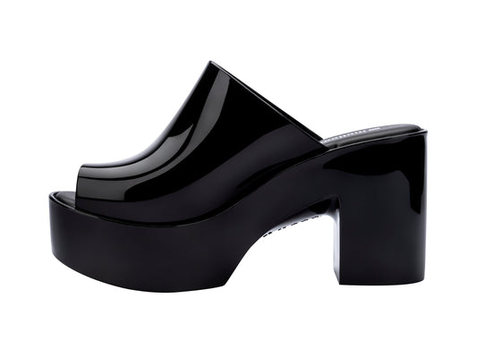 MELISSA MULE HYPE AD