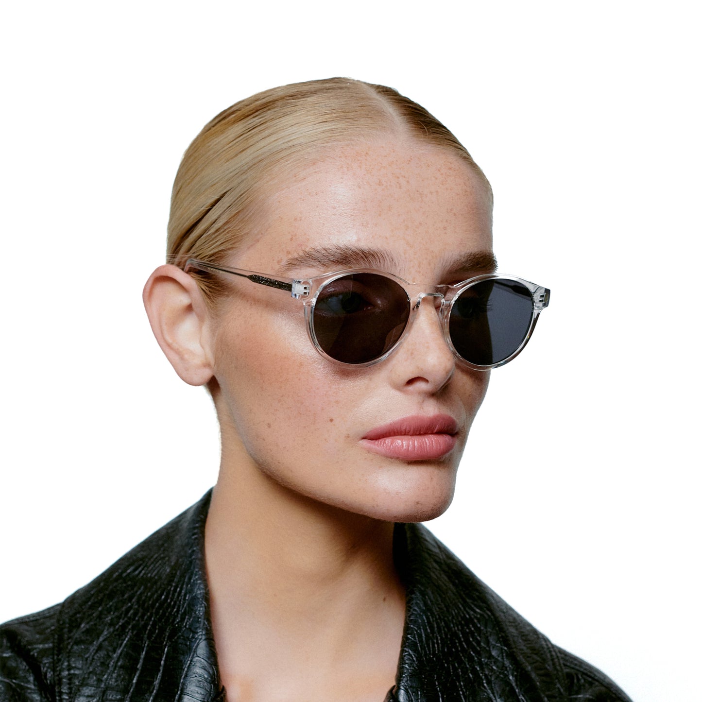 A.Kjaerbede Marvin Sunglasses in Crystal color