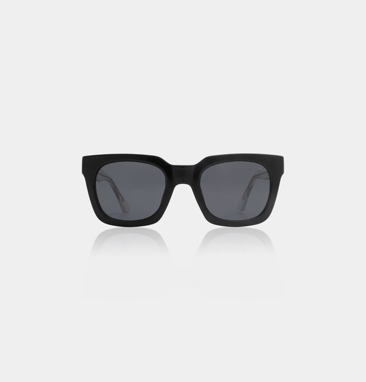 A.Kjaerbede Nancy Sunglasses in Black color