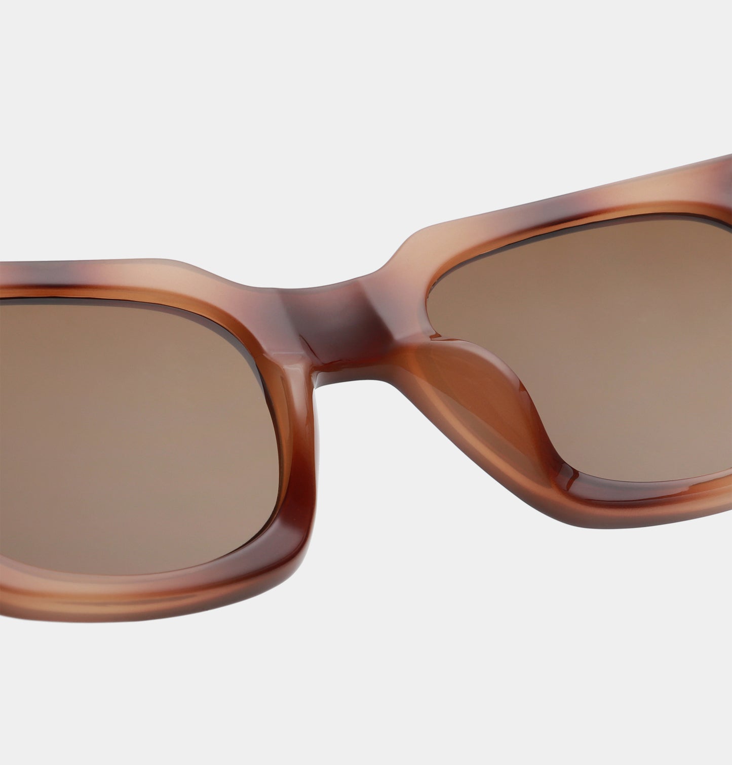 A.Kjaerbede Nancy Sunglasses in Demi Brown color