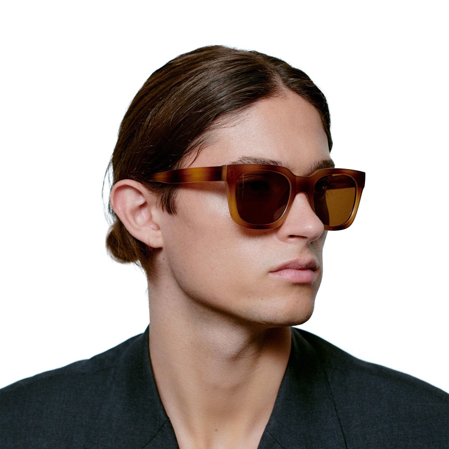 A.Kjaerbede Nancy Sunglasses in Demi Brown color