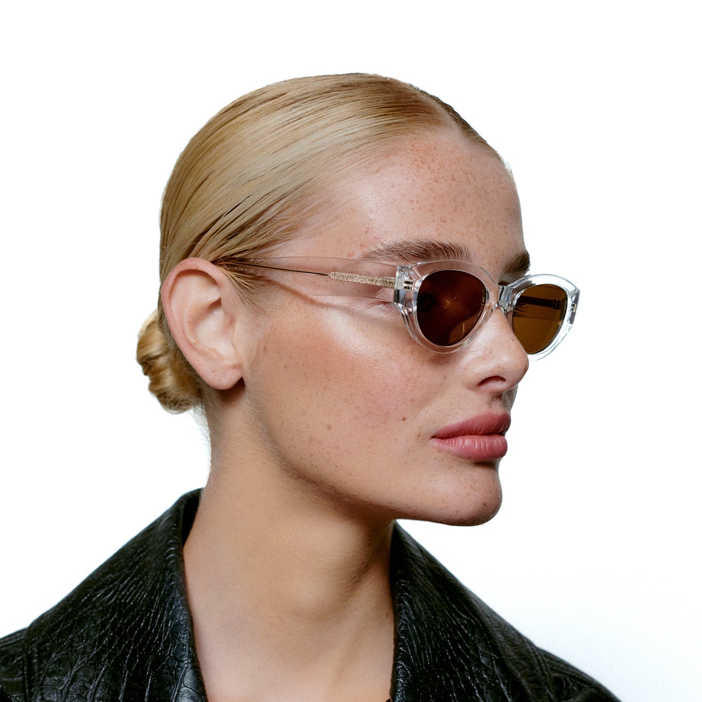 A.Kjaerbede Winnie Sunglasses in Crystal color