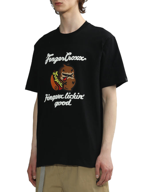 Men's - Finger Lickin' Good T-shirt in Black