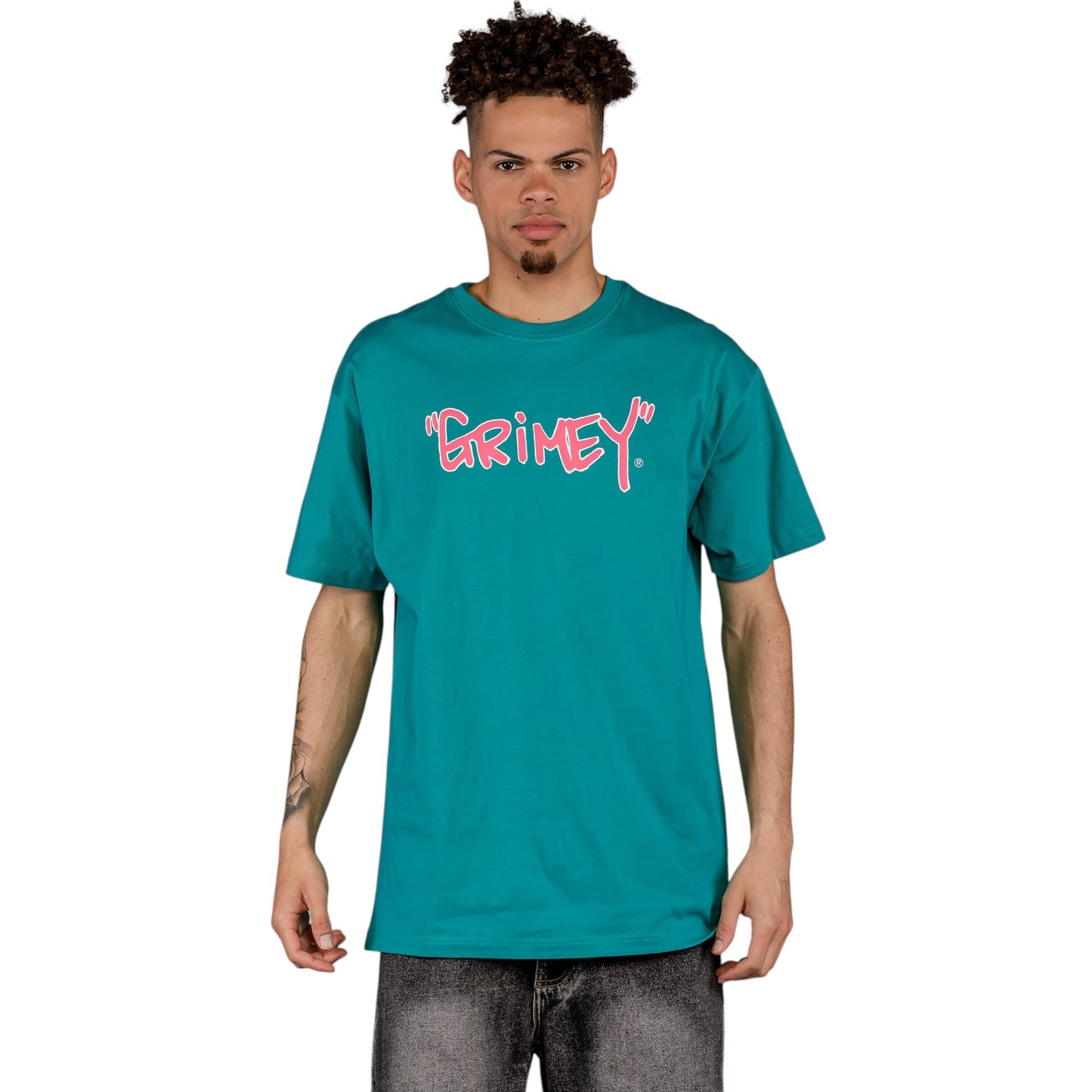 Men The Tag Regular Tee in Green
