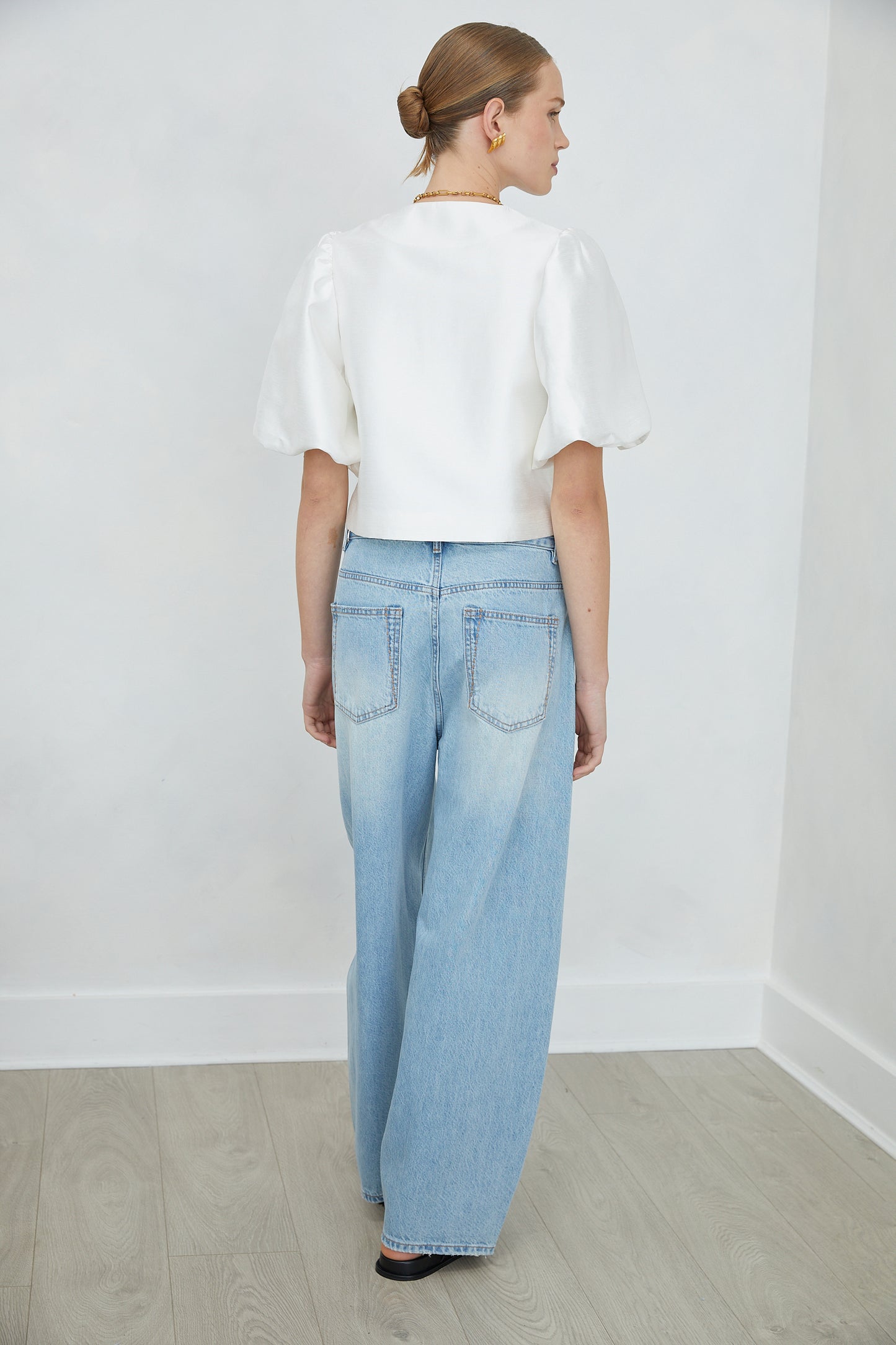 Lunara White Puff Sleeve Cropped Jacket