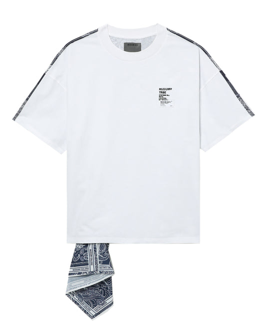 SCARF ACCENT GRAPHIC TEE