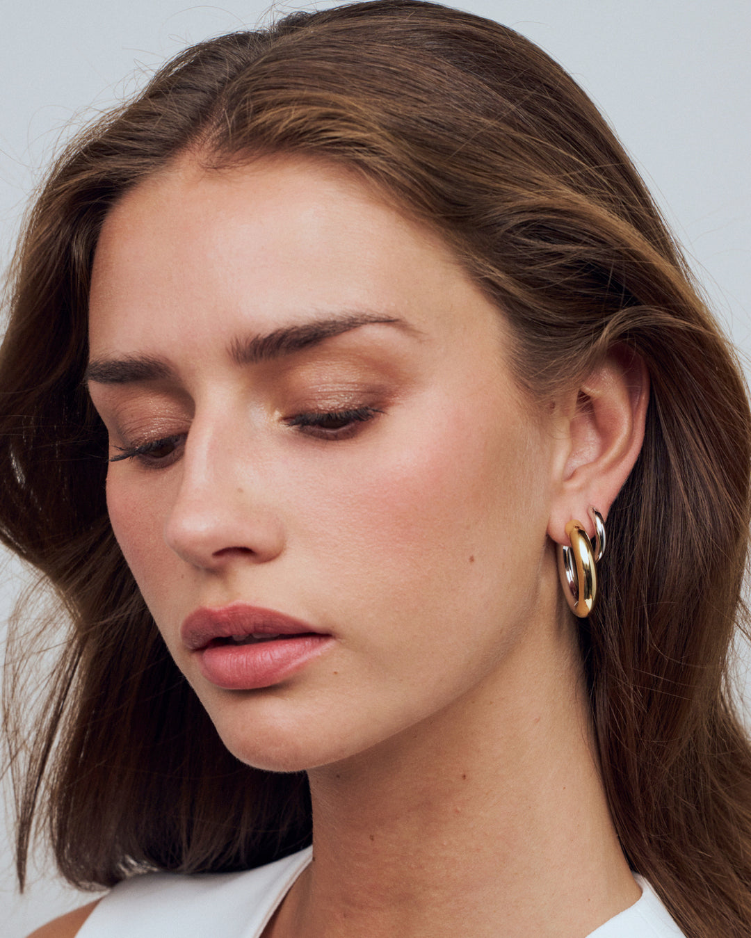 CARRARA PIANURA MEDIO Two-Tone Rhodium & 18K Gold Plated Hoop Earrings