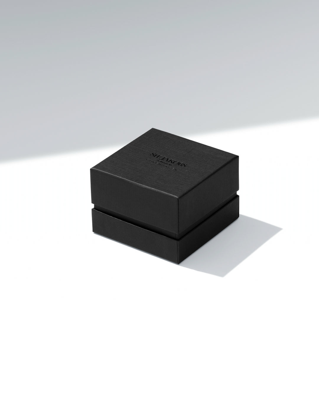 CARRARA PIANURA MEDIO 18K Gold Plated Hoop Earrings