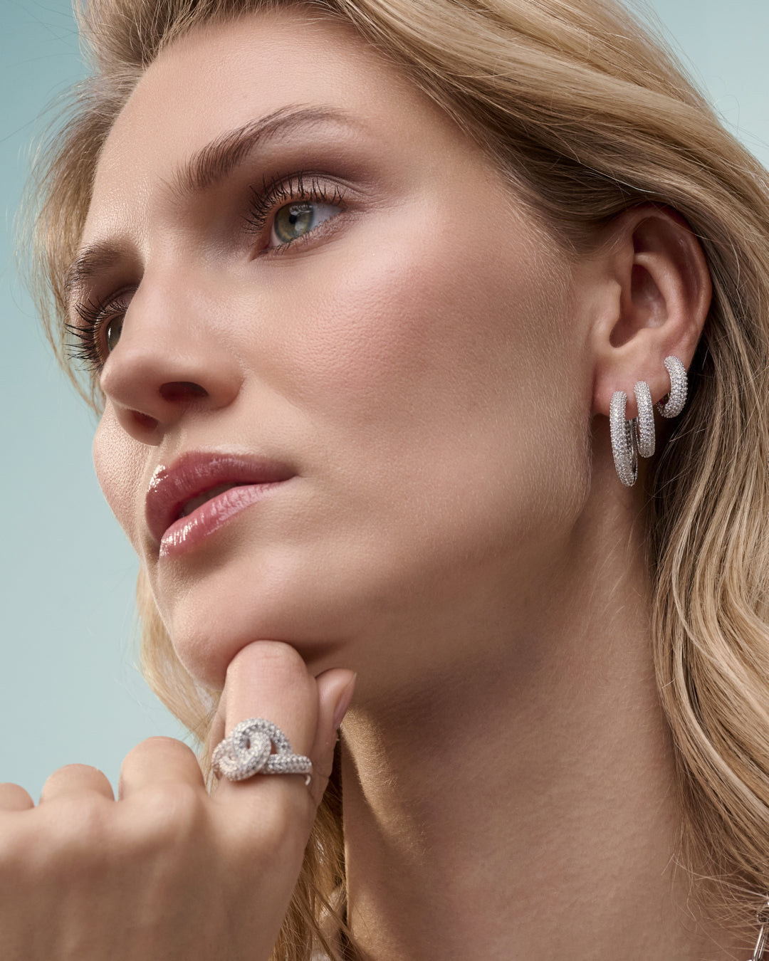 CARRARA MEDIO Rhodium Plated Zirconia Hoop Earrings