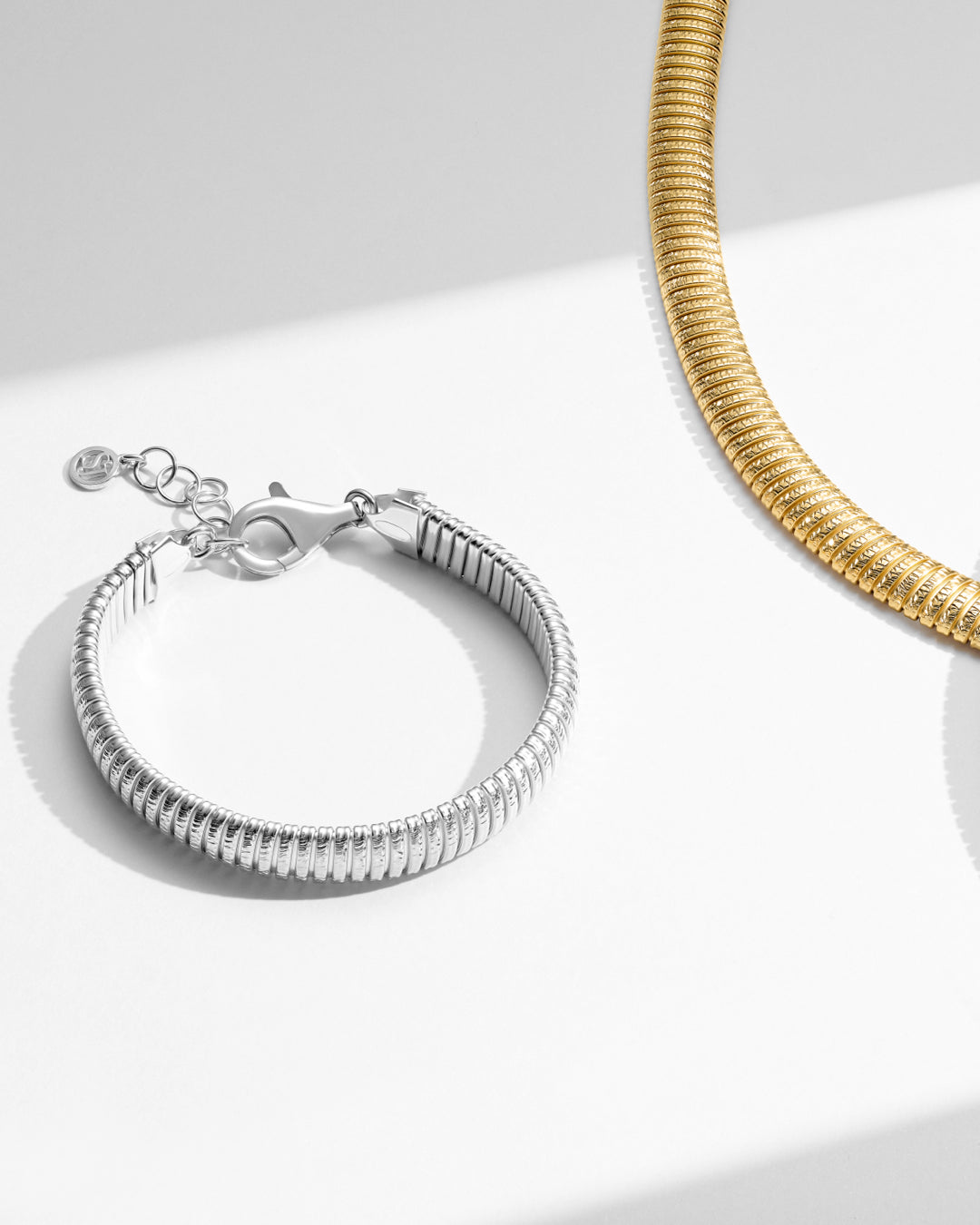 RIVA 925 Sterling Silver rounded flexible bracelet