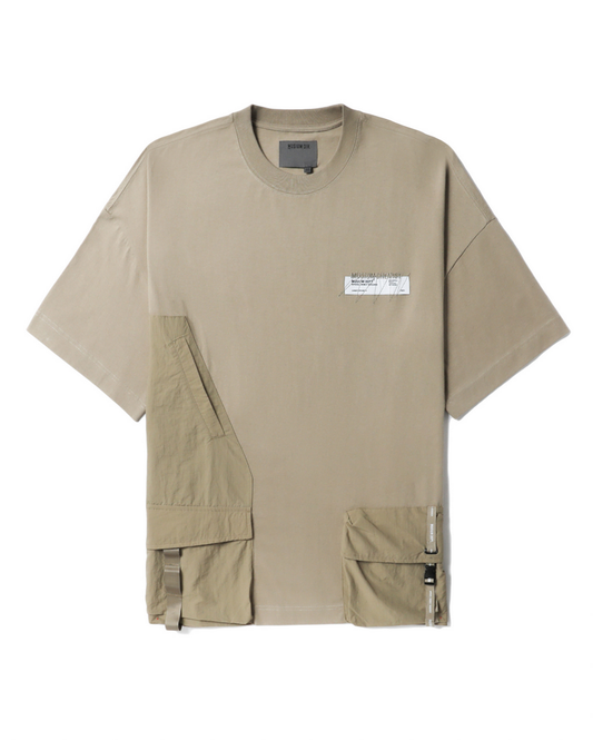 GRAPHIC TEE