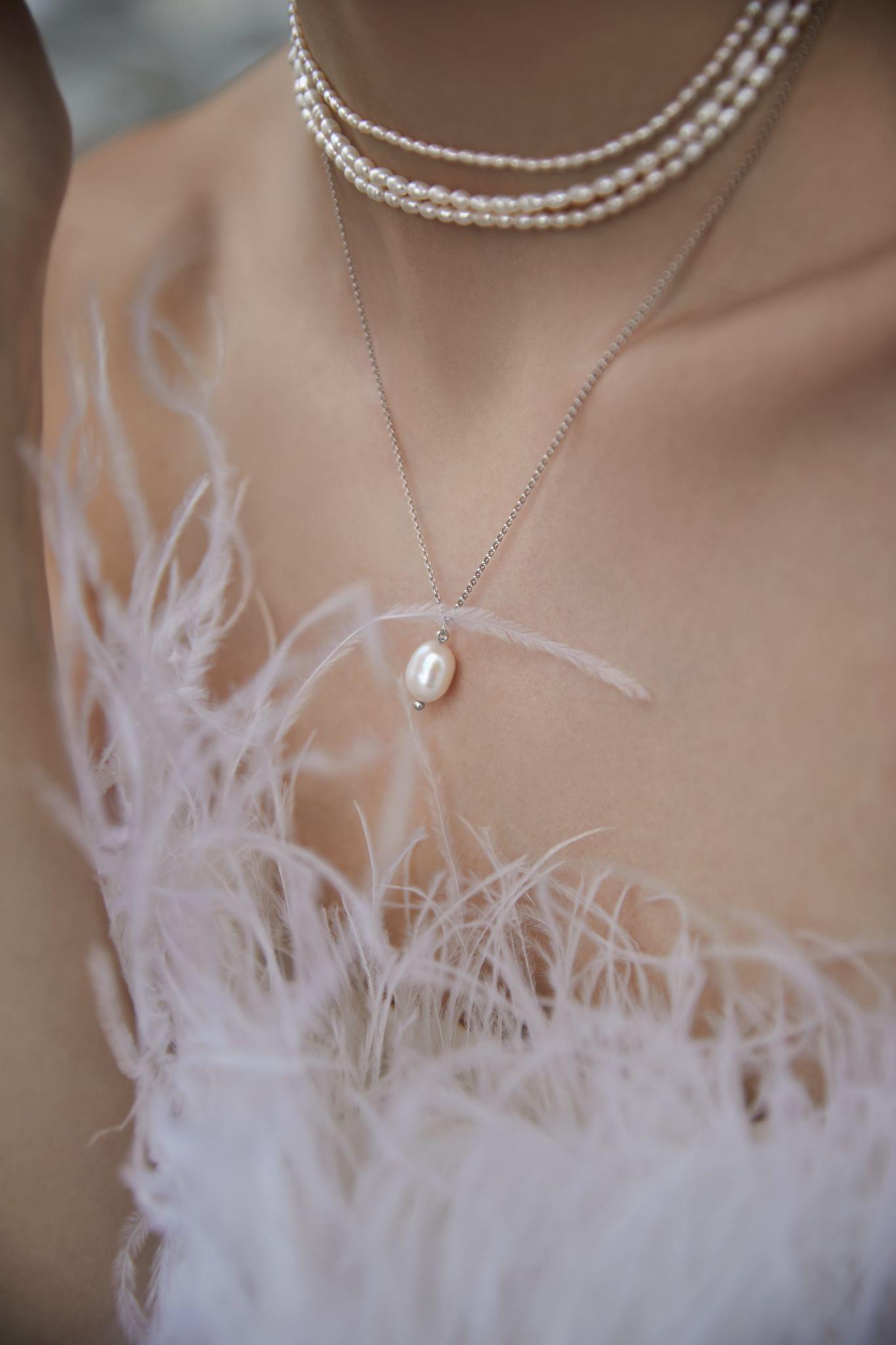 Women's Natural Baroque Pearl Necklace - P096